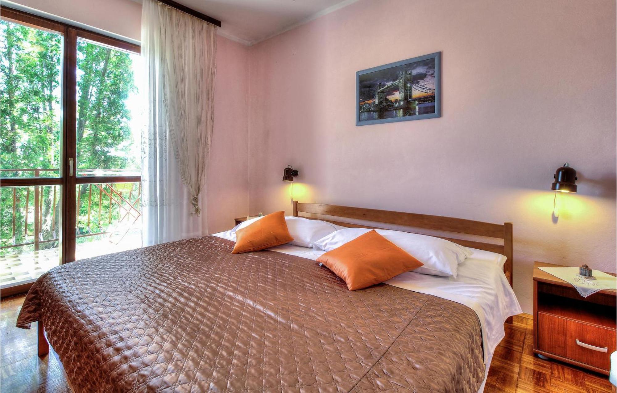 Amazing Apartment In Porec With Wifi 외부 사진